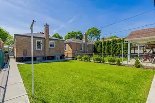 5817 S Mulligan Ave, Chicago, IL 60638 - Photo 18