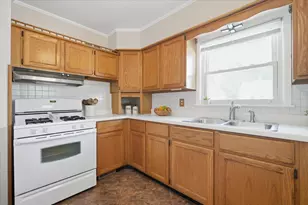 1216 S Mason St, Bloomington, IL 61701 - Photo 12