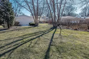 2322 Birchwood Ave, Wilmette, IL 60091 - Photo 18