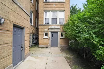 1852 S Central Park Avenue #3E, Chicago, IL 60623 - Photo 6