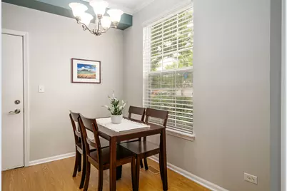 878 Stuarts Drive #878, Saint Charles, IL 60174 - Photo 8