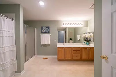 878 Stuarts Drive #878, Saint Charles, IL 60174 - Photo 14