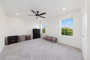 85 Marcel Ln, Schaumburg, IL 60194 - Photo 20