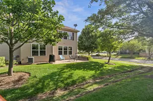1282 Newport Cir, Pingree Grove, IL 60140 - Photo 32