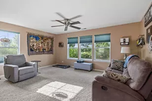 1282 Newport Cir, Pingree Grove, IL 60140 - Photo 18