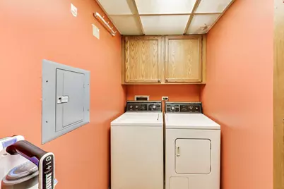 6300 W Montrose Avenue #305, Chicago, IL 60634 - Photo 26