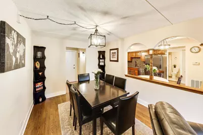6300 W Montrose Avenue #305, Chicago, IL 60634 - Photo 12
