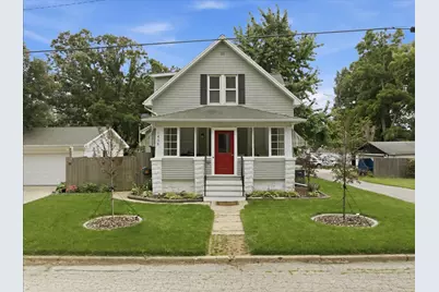 1406 W Empire Street, Bloomington, IL 61701 - Photo 2