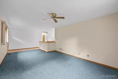 9011 W Sunset Drive, Wonder Lake, IL 60097 - Photo 6