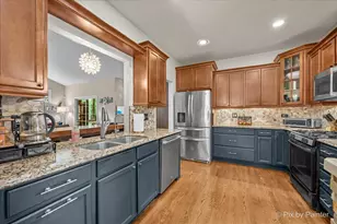 151 Center St, Crystal Lake, IL 60014 - Photo 10
