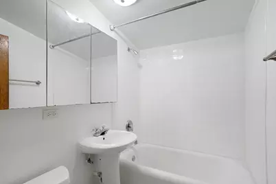 4101 W Oakdale Avenue, Chicago, IL 60641 - Photo 16