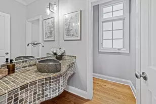 1852 W Wellington Ave, Chicago, IL 60657 - Photo 16