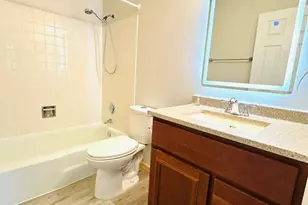 1880 Bonnie Lane, Hoffman Estates, IL 60169 - Photo 14