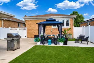 8630 S Kilbourn Ave, Chicago, IL 60652 - Photo 22