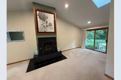 16 Falkirk Road, Hawthorn Woods, IL 60047 - Photo 10