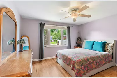 117 S Erie Street, Wheaton, IL 60187 - Photo 12