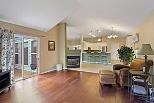 1955 W Overlook Ct, Round Lake, IL 60073 - Photo 20