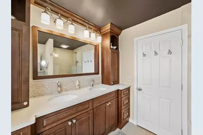 819 S Beverly Lane, Arlington Heights, IL 60005 - Photo 18
