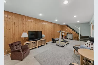 819 S Beverly Lane, Arlington Heights, IL 60005 - Photo 22