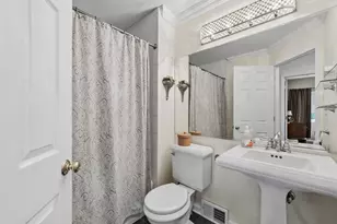 819 S Beverly Ln, Arlington Heights, IL 60005 - Photo 20