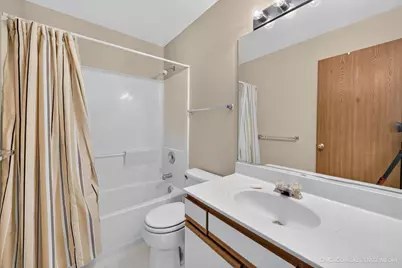 738 Silk Oak Lane, Crystal Lake, IL 60014 - Photo 16