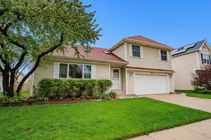814 Dunhill Dr, Buffalo Grove, IL 60089 - Photo 2