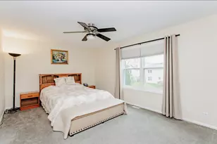 814 Dunhill Dr, Buffalo Grove, IL 60089 - Photo 12