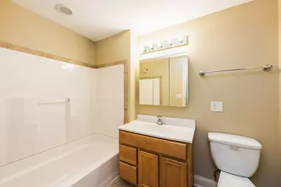4244 W Wrightwood Avenue #2W, Chicago, IL 60639 - Photo 6