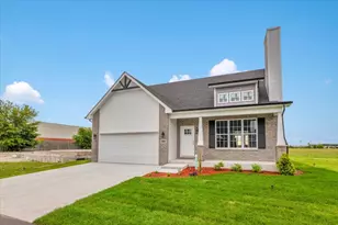 2080 Waters Edge Dr, Minooka, IL 60447 - Photo 2