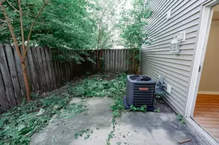10W Fernwood Dr, Bolingbrook, IL 60440 - Photo 26