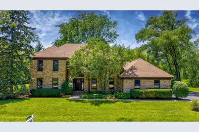 14 James Drive, Hawthorn Woods, IL 60047 - Photo 1