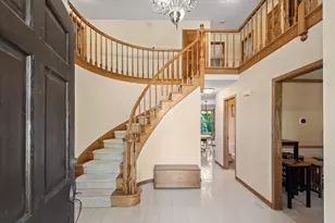 14 James Dr, Hawthorn Woods, IL 60047 - Photo 8