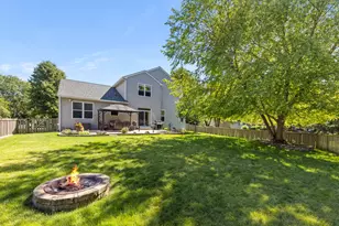 200 Brompton Ct, Oswego, IL 60543 - Photo 26