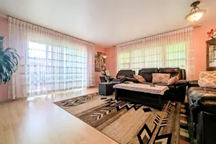 4229 N Keystone Ave, Chicago, IL 60641 - Photo 4