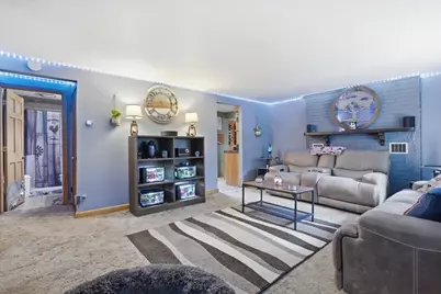 28616 W Benjamin Avenue, Spring Grove, IL 60081 - Photo 4
