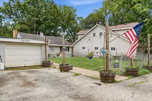 28616 W Benjamin Ave, Spring Grove, IL 60081 - Photo 1