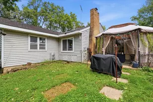 28616 W Benjamin Ave, Spring Grove, IL 60081 - Photo 22