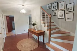 15 Dukes Ln, Lincolnshire, IL 60069 - Photo 2
