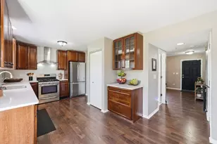 1316 Sherborn Ct, Minooka, IL 60447 - Photo 10
