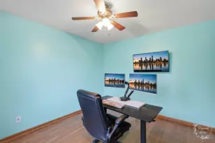 529 Hollyberry Ln, Bourbonnais, IL 60914 - Photo 28