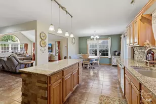 529 Hollyberry Ln, Bourbonnais, IL 60914 - Photo 12