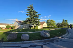 53 Odyssey Dr, Tinley Park, IL 60477 - Photo 10