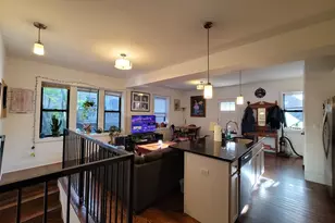 3142 N Racine Ave, Chicago, IL 60657 - Photo 2