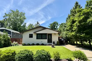 530 2nd St, Lemont, IL 60439 - Photo 1