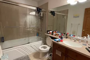 3736 N Sheffield Ave, Chicago, IL 60613 - Photo 6