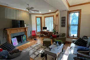 3736 N Sheffield Ave, Chicago, IL 60613 - Photo 2