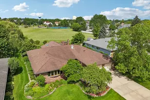 308 S Knollwood Dr, Schaumburg, IL 60193 - Photo 42