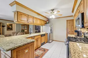 308 S Knollwood Dr, Schaumburg, IL 60193 - Photo 18