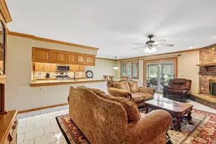 308 S Knollwood Dr, Schaumburg, IL 60193 - Photo 8