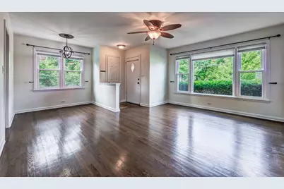 714 Chestnut Street, Deerfield, IL 60015 - Photo 2